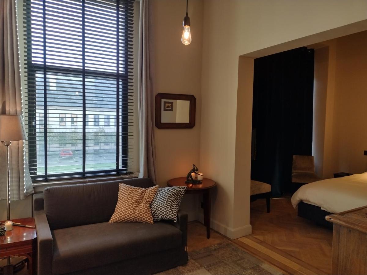 Bed and Breakfast Peter House à Nivelles Extérieur photo